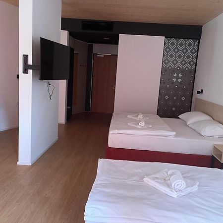 Bed And Breakfast Portal 류블랴나 외부 사진